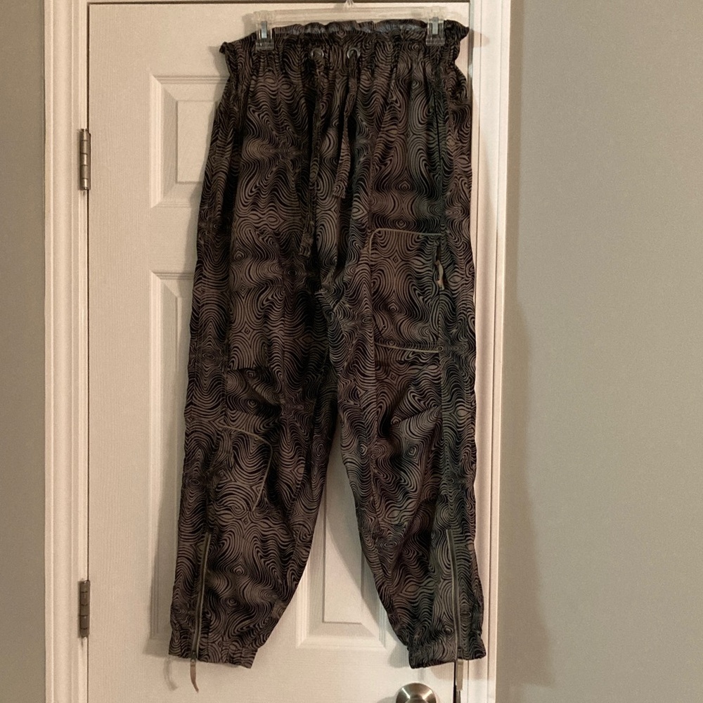 FP Movement by Free People Black Patterned Joggers